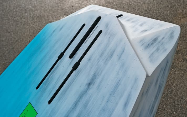 surf/M4045893_586f7776cb28910f492114d895a6b70b