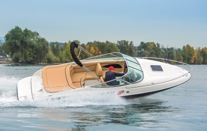   The cushions are super firm. From the adjustable driver's seat, the skipper has the gears and rudder well under control