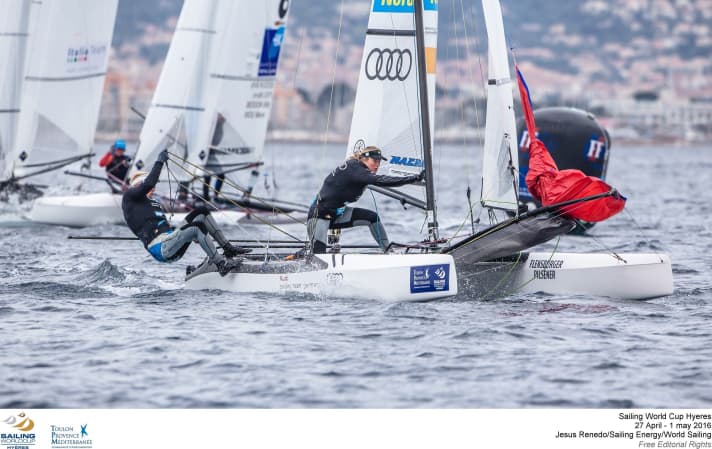   Jan Hauke Erichsen et Lea Spitzmann se sont battus vendredi avec un bilan mitigé. Leur entraîneur Jörg Rothert a déploré les attaques de match race de Kohlhoff/Werner contre Erichsen/Spitzmann.
