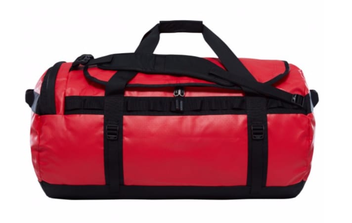   <a href="https://www.awin1.com/cread.php?awinmid=12557&awinaffid=471469&clickref=Y+The+North+Face+Base+Camp+Duffle+&ued=https%3A%2F%2Fwww.bergzeit.de%2Fp%2Fthe-north-face-base-camp-duffel%2F5046631" target="_blank" rel="noopener noreferrer nofollow">The North Face Base Camp Duffle</a> *