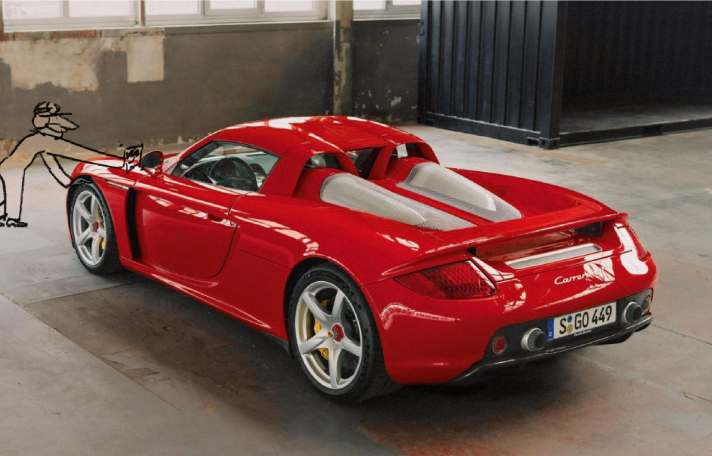 Aha-Effekt: Allein durch das Layout und die Proportion sieht man dem Carrera GT seine Ableitung vom Le-Mans-Rennwagen sofort an