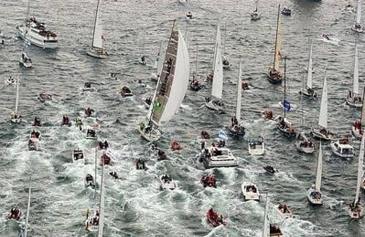   German sailing fans dream of scenes like this: the "illbruck" on her triumphant voyage off Kiel in 2002