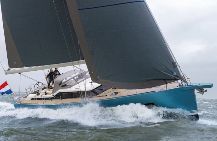 Settimana dello YACHT: CONTEST 49 CS