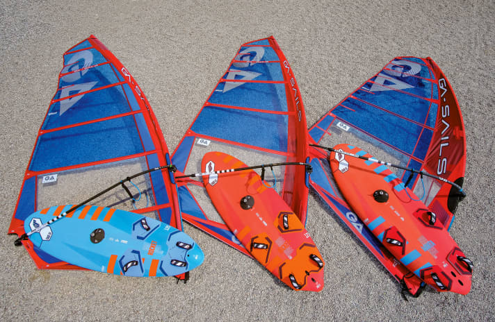 Systemvergleich: Drei Sets, die gut zusammen passen: Tabou Rocket 125/GA Sails Matrix 7,7 – Tabou Rocket+ 123/GA Sails Cosmic 7,7 –  Tabou Manta 77 /GA Sails Vapor 7,7