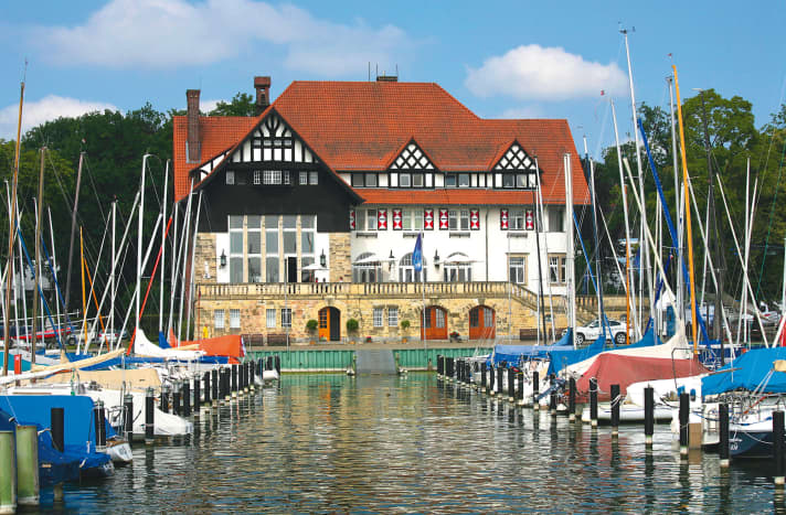 yacht/dsv-10-vsaw-clubhaus-c-vsaw_72cbb6ff88b004944e575b83f10563bf