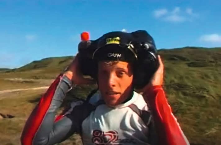 The home-made action cam gave Klaas Voget a solid bull neck.