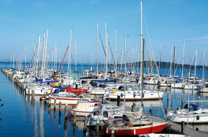   Les marinas "Im Jaich" augmentent leurs prix de huit à douze pour cent pour les résidents permanents à certains endroits