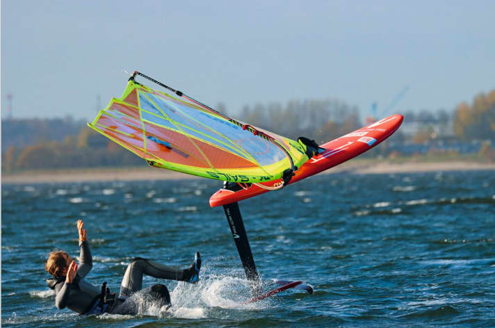 The moment when even a surf magazine tester wishes for protectors.