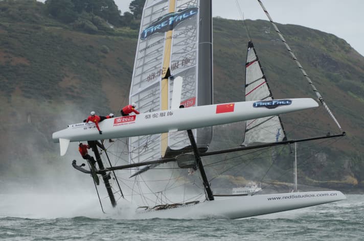   Il "China Team" in difficoltà tra le raffiche tossiche di Plymouth