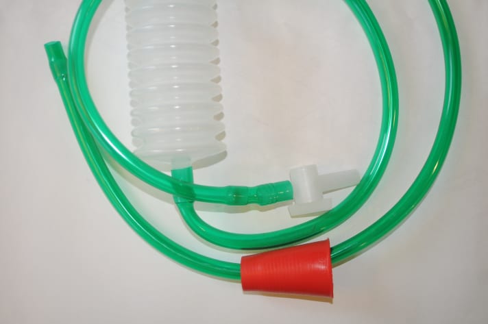   Tank overflow protection (No Spill): 31 €, distribution: Robert Lindemann KG, Hamburg. www.lindemann-kg.de