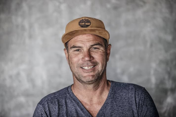 Blickt fürs Surf Magazin auf eine bewegte Karriere zurück – Josh Angulo