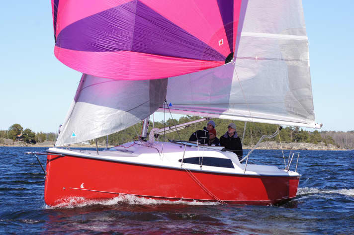   Fabola Campus 7,4: für sportliche Segler auch mit Spinnaker