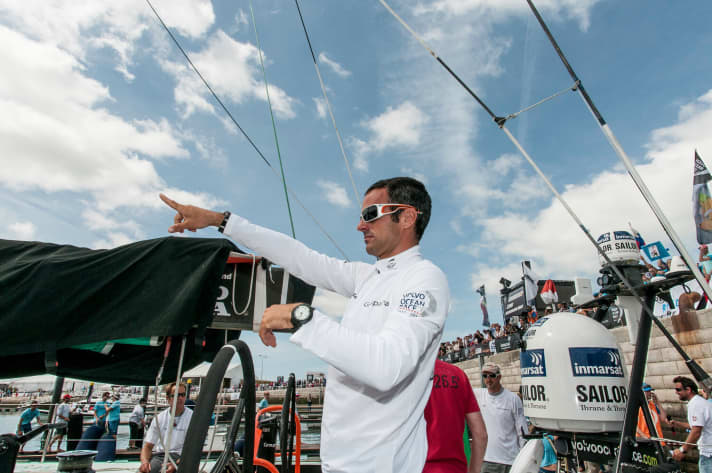   Zeigt, wo's lang geht: Franck Cammas, der Skipper der führenden Groupama
