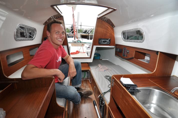   André Kurreck in his living space for the next few months