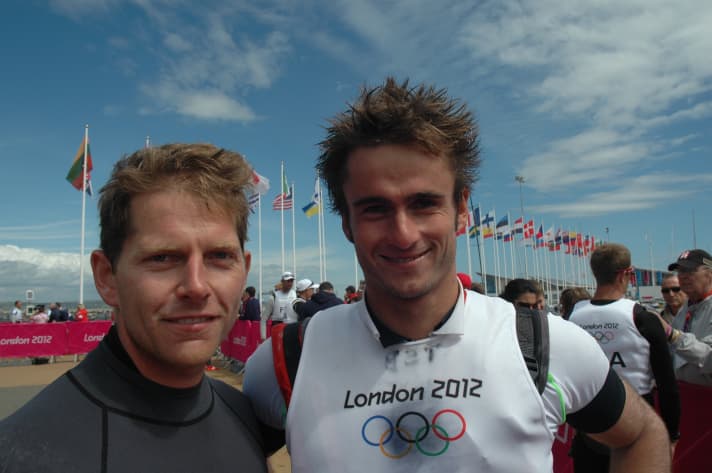   Les navigateurs de 49er Tobias Schadewaldt et Hannes Baumann après les deux premières courses