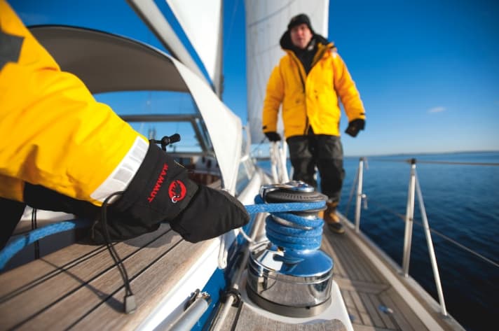   Warm eingepackt, macht der Törn richtig Spaß – die YACHT sagt, worauf Sie achten müssen