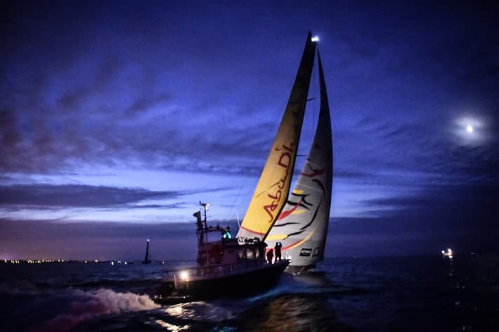   And the winner is: Abu Dhabi Ocean Racing. Der Gesamtsieg ist der Mannschaft um Skipper Ian Walker nur noch sehr theoretisch zu nehmen