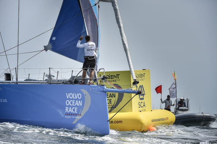   The Danish team Vestas Wind also conceded a penalty for not giving Team Brunel enough room at the turning mark