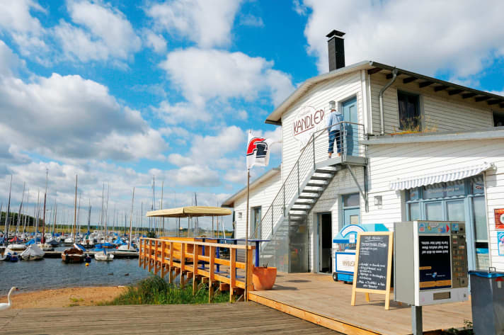 B62775 Cafe Kandler, Pier 1, Cospudener See, Cospuden Lake, Markkleeberg, Saxonia, Germany, Europe