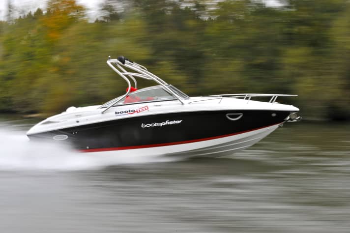 Our test boat: Cobalt 243 | 43