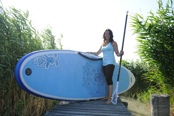 Tragegriff an der Seite, damit's beim Yoga nicht stört.