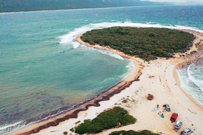 surf/07_web_DJI_0386