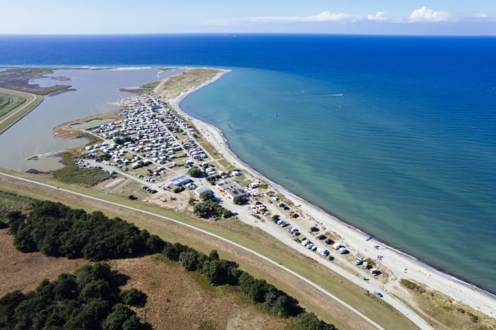 Ahoi-Camping is situated at the prime location of Altenteil