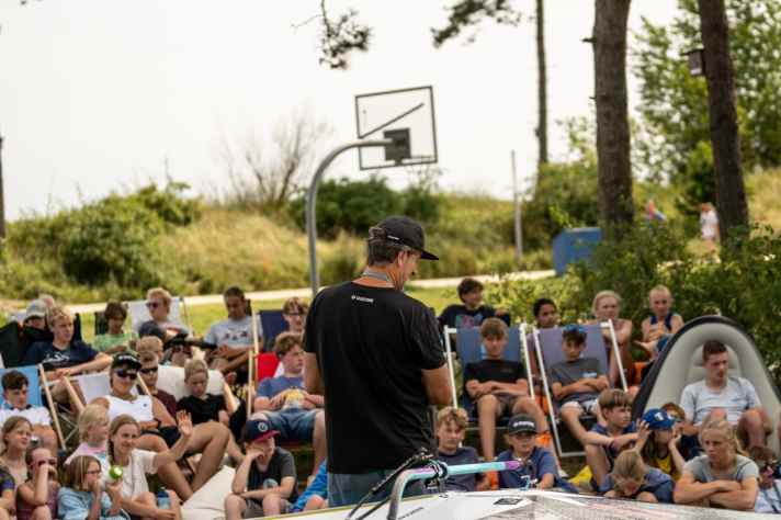 surf/5_426dc8d8301d8ce7ef520681d2f01a12