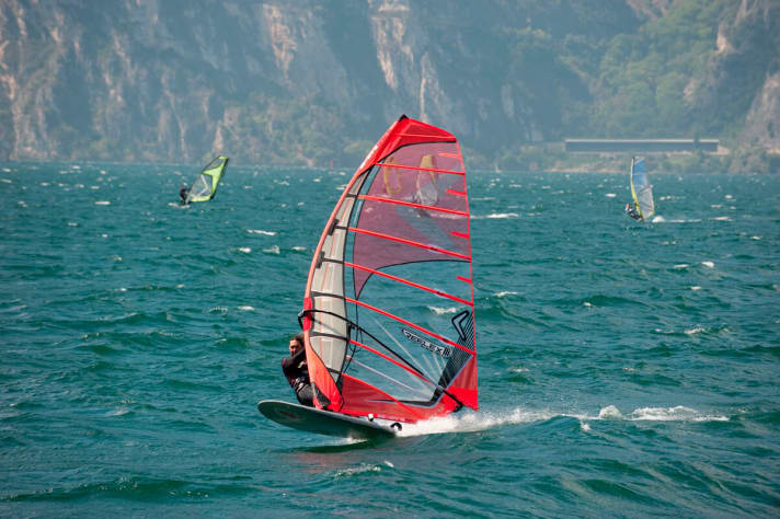 [Board] Starboard iSonic 127 Carbon : [Tester] Frank Lewisch : [Spot] Gardasee