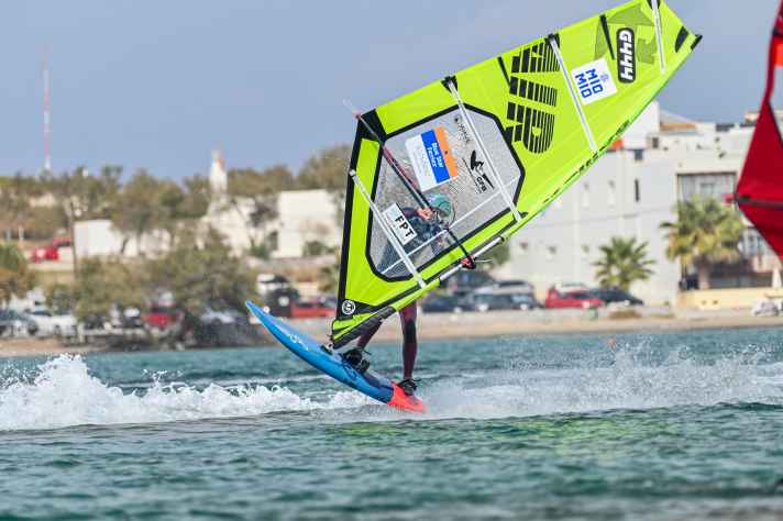 Lisa secured first place in the tow-in at the FPT event on Naxos.