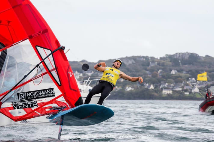 That feeling when you've just become world champion... Sebastian Kördel in luck