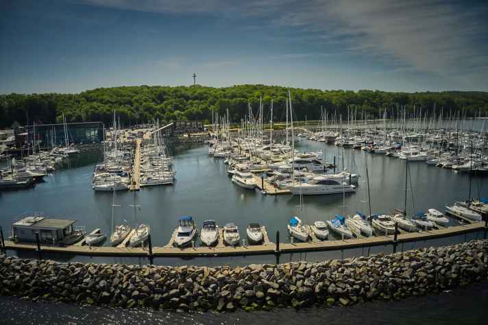 Marina Batlic Bay: Hanseyachts ora in loco