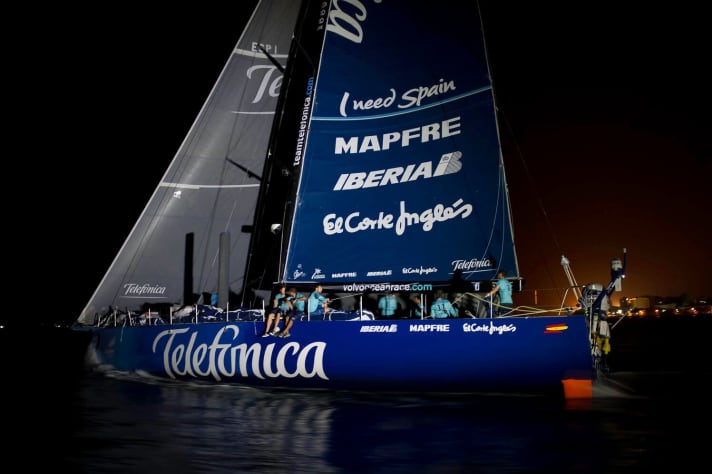   Telefonica, qui avait déjà remporté la première étape, a longtemps navigué discrètement mais s'est retrouvé en tête quand cela comptait.