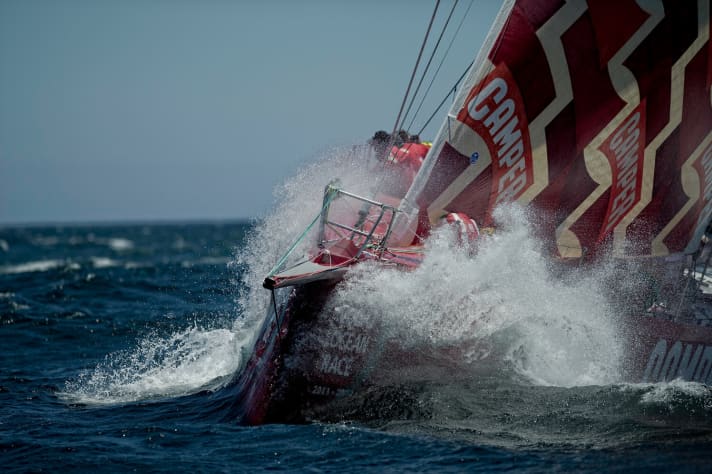  With Panache: Camper led until shortly before the end, but then had to let the Spaniards go