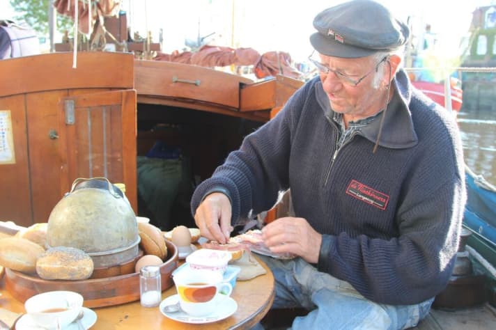   Sanders brewed his infamous "death tea"