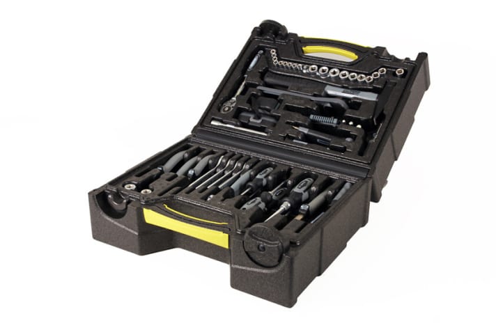   The EPP tool case from Air is equipped with a 94-piece tool set from Mannesmann