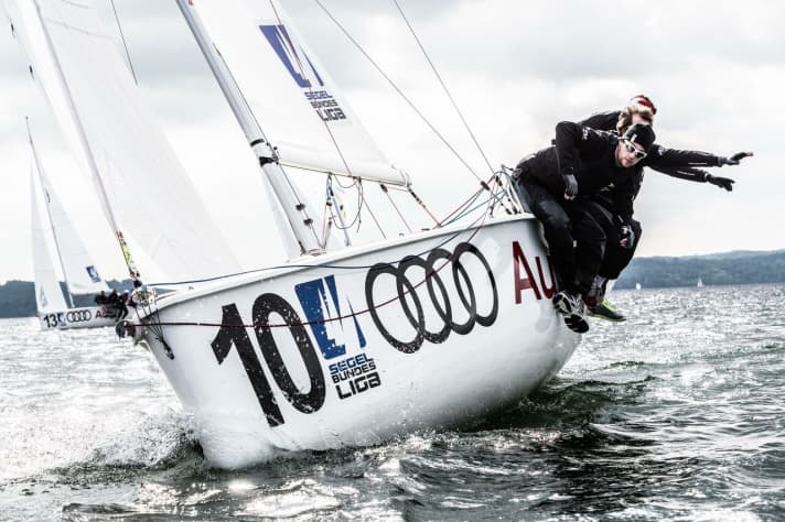   Der Münchner Yacht-Club verpasste den Sieg vor Tutzing nur um einen Punkt, übernahm aber die Tabellenführung knapp vor dem HSC