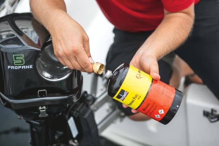   Cartridge instead of canister. Lehr outboards are fuelled with propane gas
