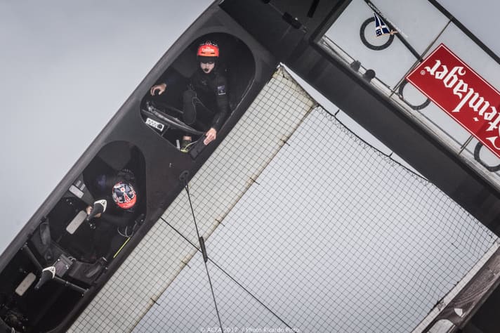   Verkehrte Welt: Peter Burling ganz oben statt ganz hinten