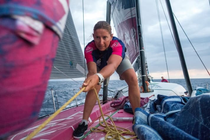   Skipper, fighter, sea friend and great speaker: Dee Caffari