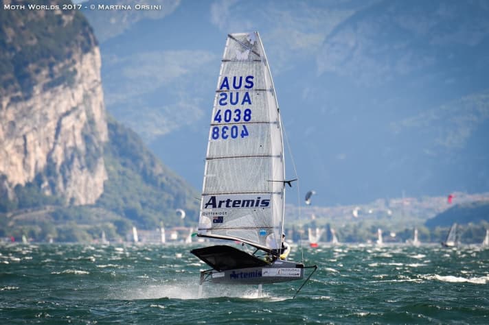   Artemis-Steuermann Nathan Outteridge ist zurück in der Motte