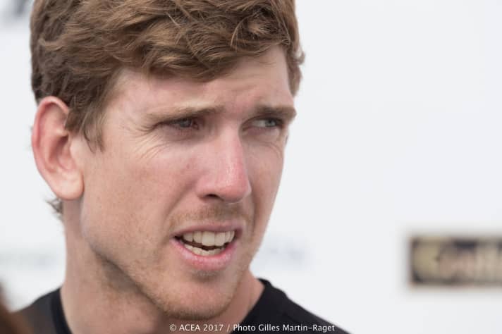   Le plus jeune et actuellement le meilleur barreur de la 35e America's Cup : Peter Burling, double médaillé olympique, champion olympique de 49er, champion du monde de motte de terre et grand habitué de la Coupe.
