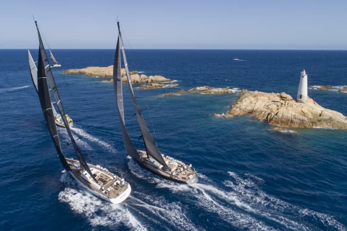 Ovunque cada l'occhio del regatante alla Rolex Swan Cup: lo scenario è di spettacolare bellezza