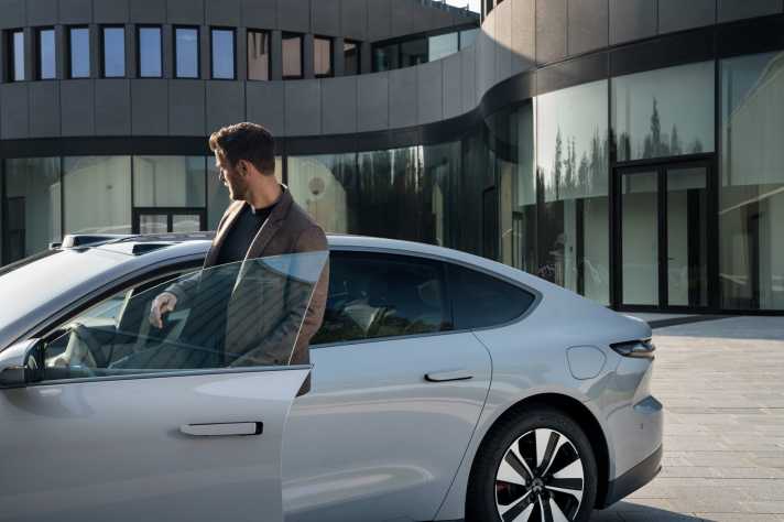 Test drive NIO e partecipazione al concorso