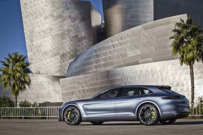 Der „Concept Sport Turismo“ wird 2012 präsentiert, 2017 beginnt die Serienfertigung