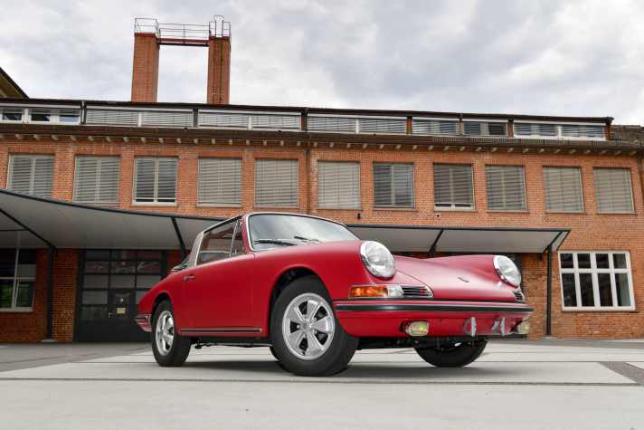 2020_12_Porsche-S-Targa-von-1967-3