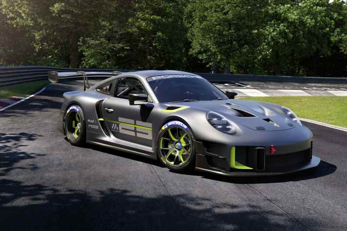 2021_08_Porsche-911-GT2-RS-Clubsport-25-Standaufnahme