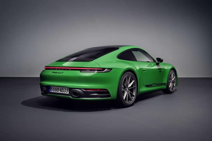 2022_11_911-Carrera-T