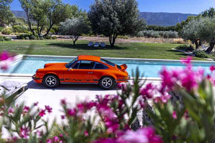 2023_09_Porsche-911-Carrera-RS-orange
