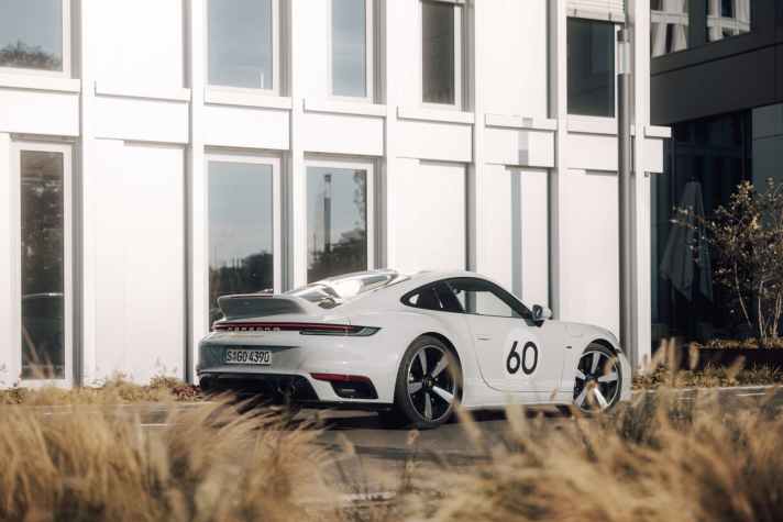 2023_09_Porsche-911-Sport-Classic